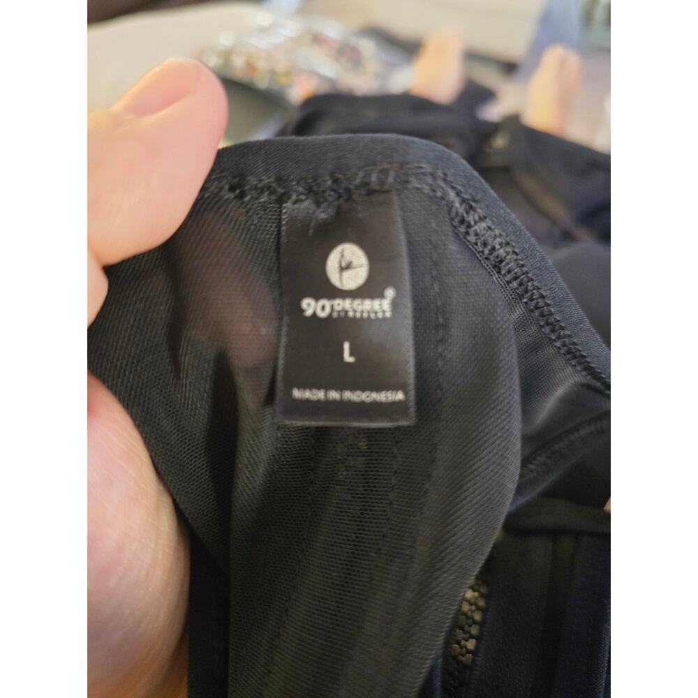 NWT 90 degrees by reflex sports bra black partial back zip Size Large - Picture 5 of 8